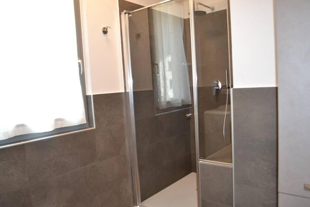 Malè Appartamento Casa Alpi מראה חיצוני תמונה